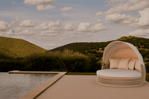 Cyrilo Outdoor Sunbed