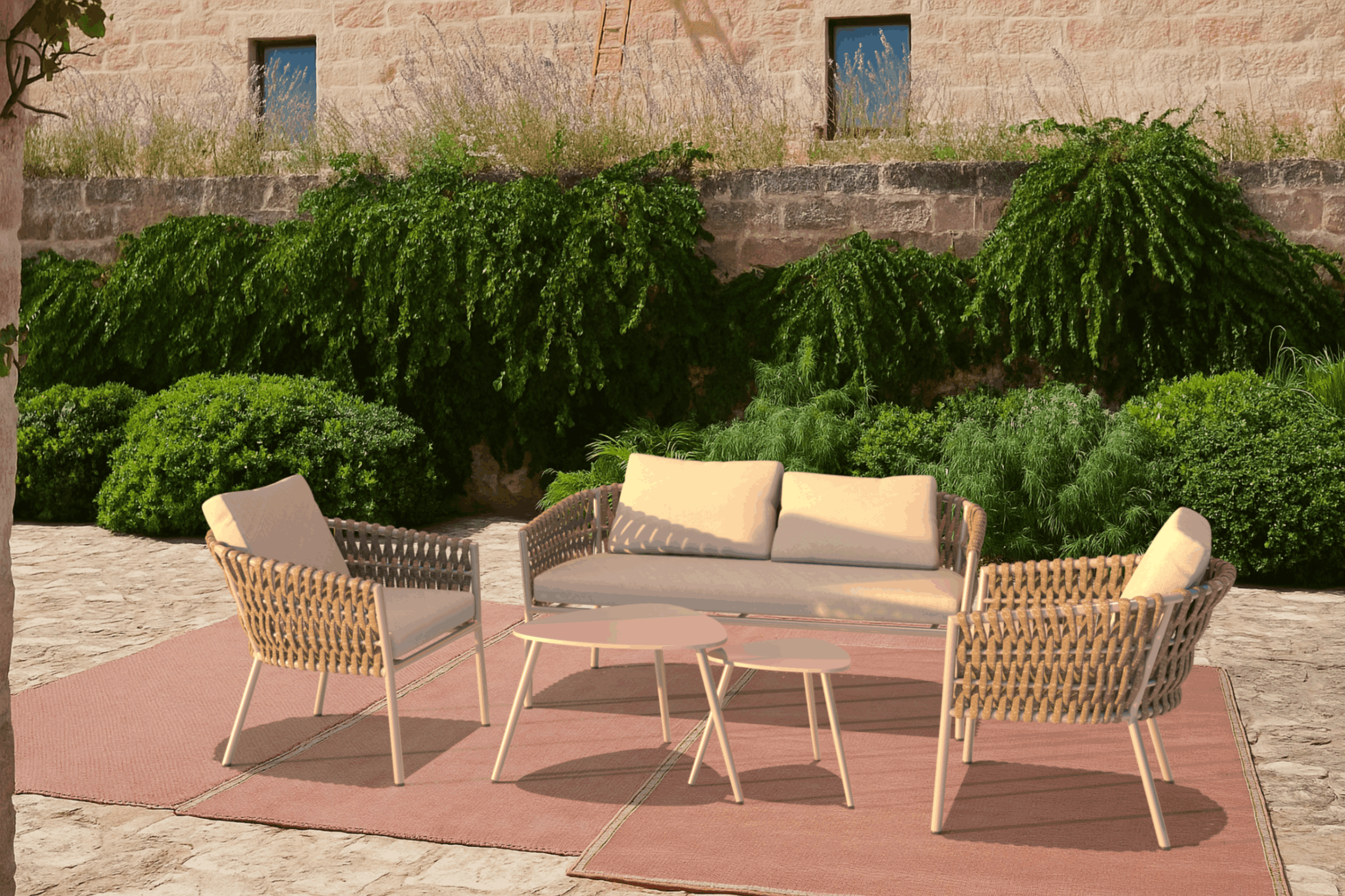 Kleo Sofa Set